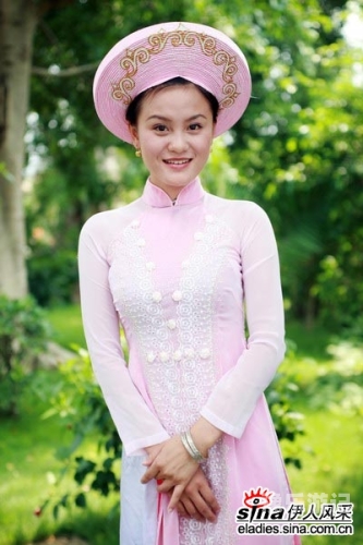 久久精品亚洲伊人探索亚洲文化瑰宝，久久精品与伊人风情