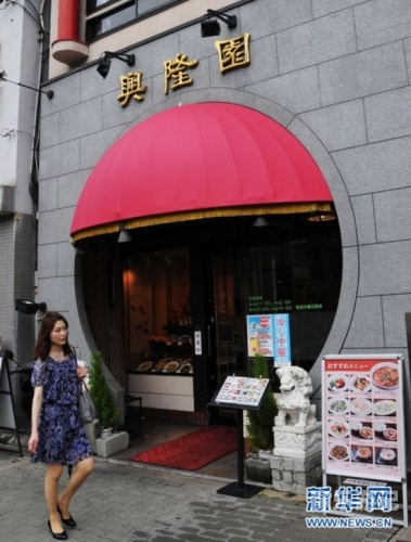 日本中出中文在线视频的误解与澄清日本话中出是啥意思