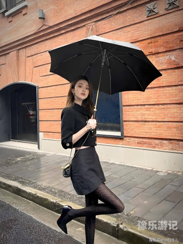 国产丝袜在线精品，丝袜不卡，舒适穿搭新体验国产什么丝袜品牌