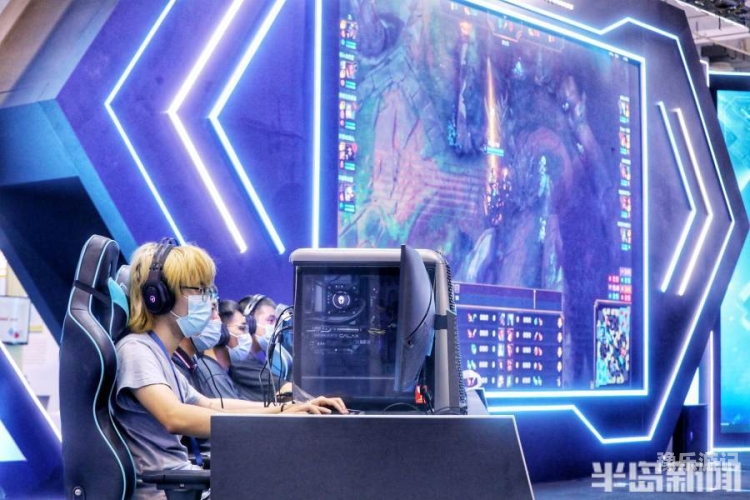 久久99免费看久久99免费看，新闻资讯网站全新体验