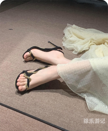 狠狠热精品免费视频新闻资讯网站精选视频内容推荐